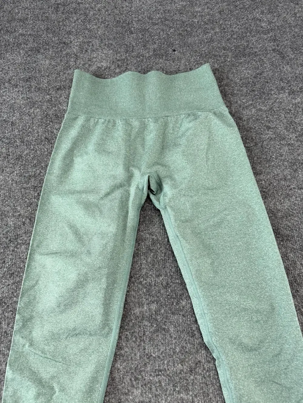 NVGTN Leggings Womens Medium Green Seamless High Waist Ankle Yoga Gym Pants